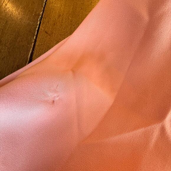 Lovers and Friends Kendall Blouse One Shoulder Guava Pink Satin Sz XS Feminine - Picture 14 of 15